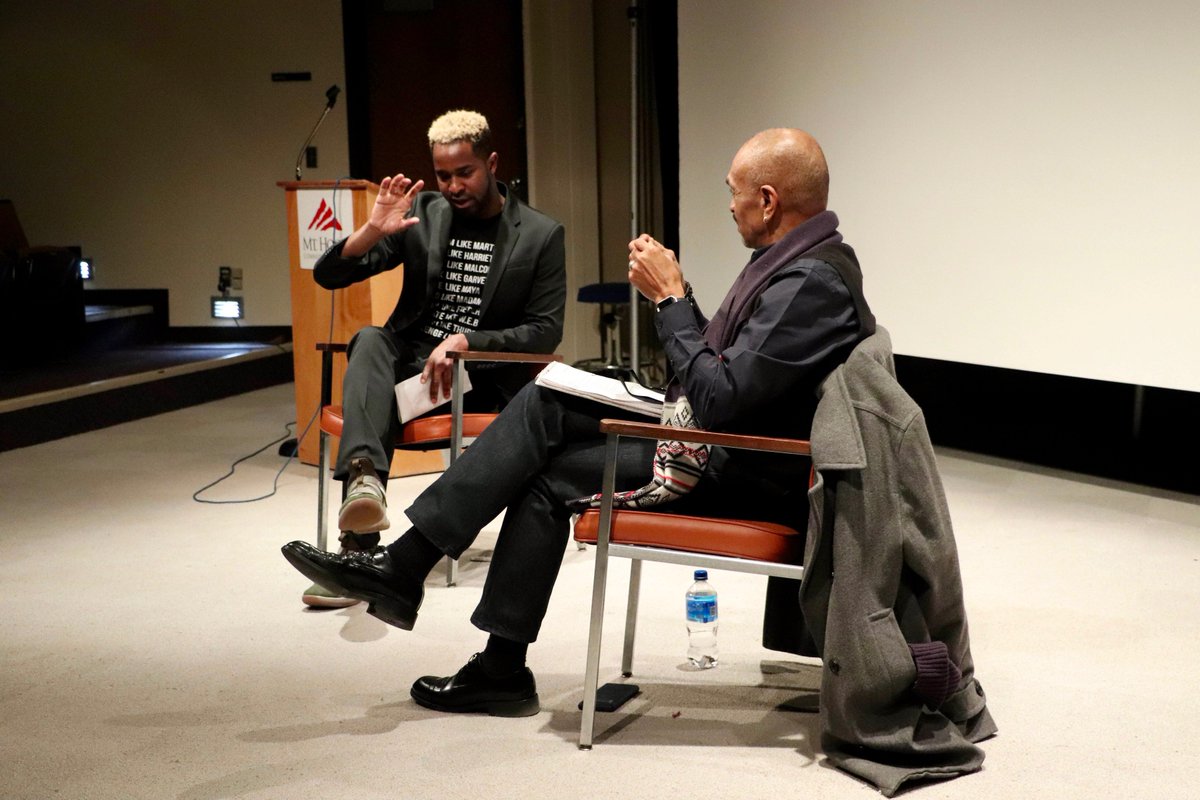 MtHoodCommunity's tweet image. Thank you to @larrymorgan503 for coming by today to give our MLK Day celebration keynote! Your words were inspiring and it was amazing to hear your story. #mlkday