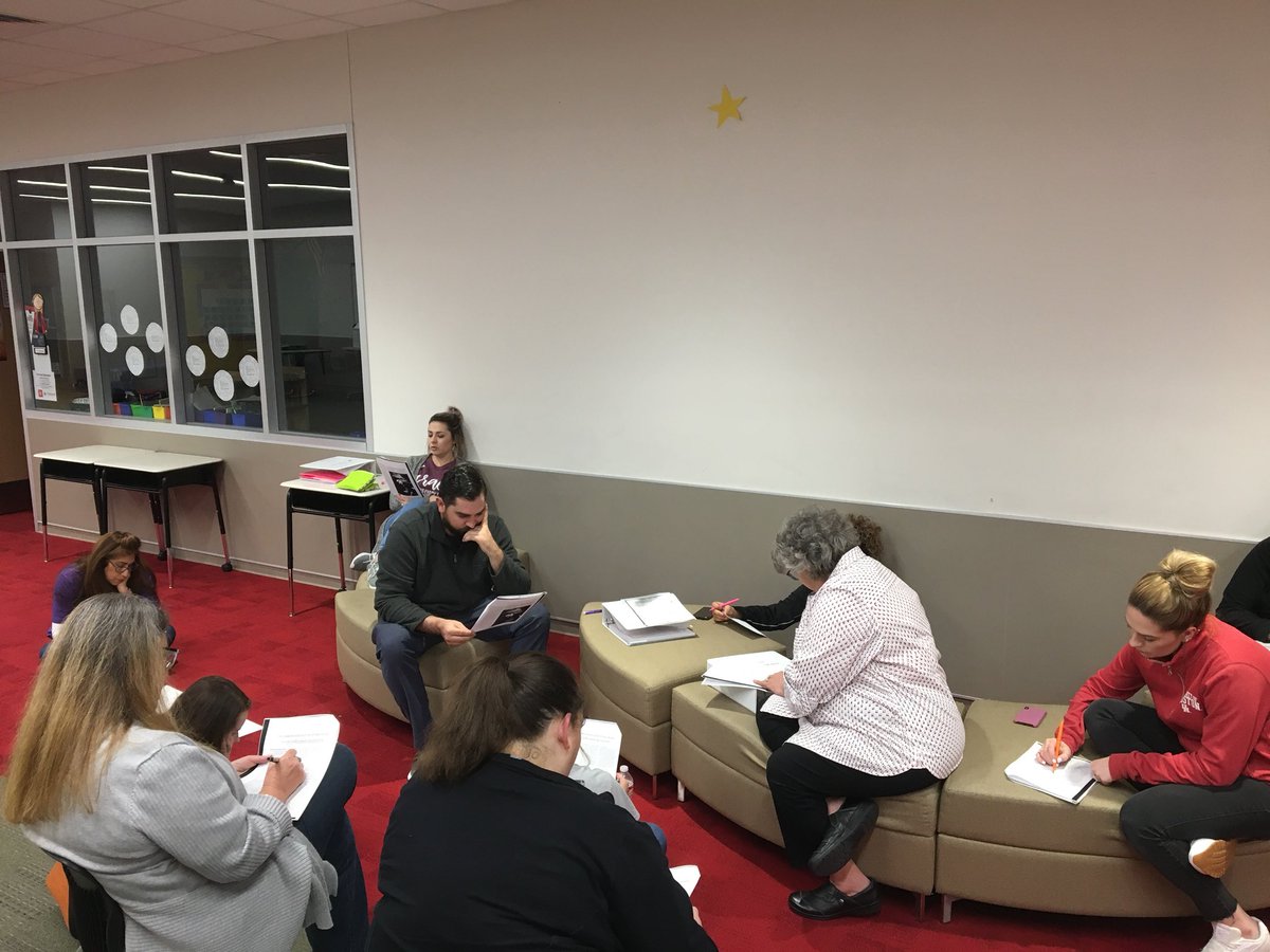 LobitMS's tweet image. Jigsaw activity about behavior and consistent consequences during PLC!!
#alwayslearning