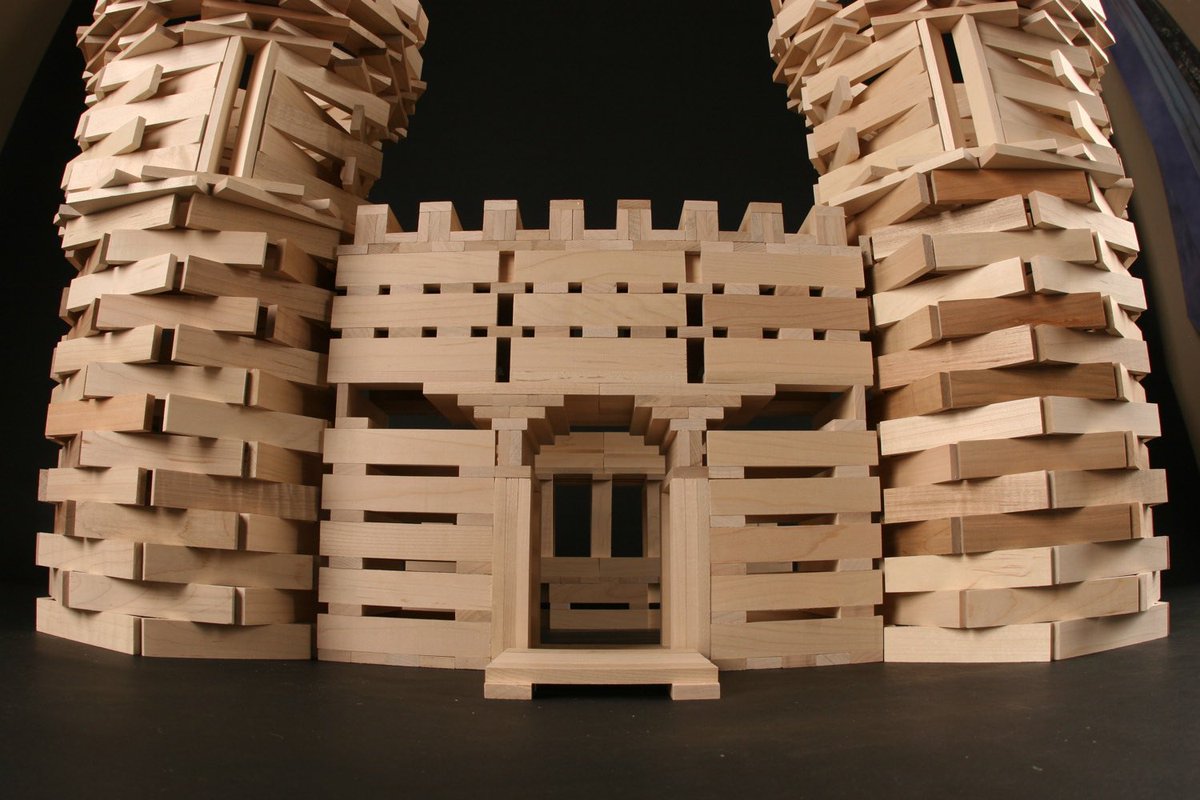 KEVAplanks's tweet photo. KEVA Challenge: Build a castle, making sure it is well defended ๐ฐ #kevachallenge #makered https://t.co/fudD4cyw4M