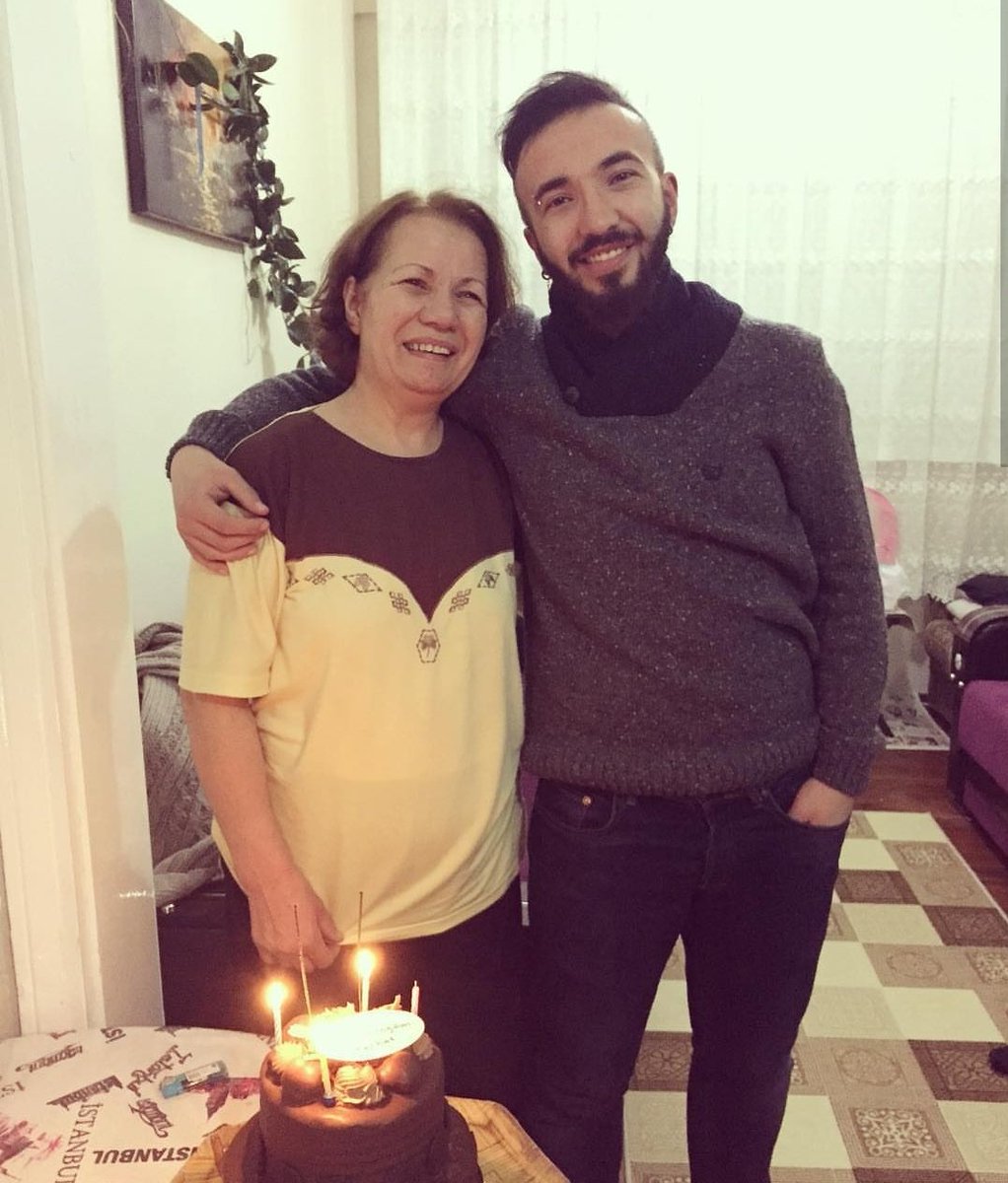 ferhaticinses's tweet photo. Ferhat yeniden görecek, yeniden gülecek 🙏 Genç yaşta hayalleri olan Ferhat'ımızı kaybetmeyeceğiz #ferhatcennetogluyasasın https://t.co/Q1oZUyZMTM