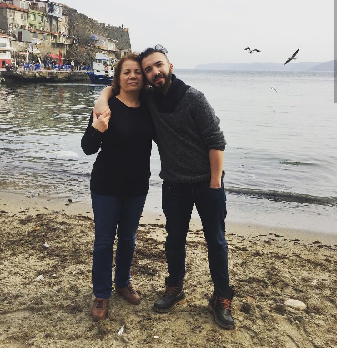 ferhaticinses's tweet photo. Ferhat yeniden görecek, yeniden gülecek 🙏 Genç yaşta hayalleri olan Ferhat'ımızı kaybetmeyeceğiz #ferhatcennetogluyasasın https://t.co/Q1oZUyZMTM