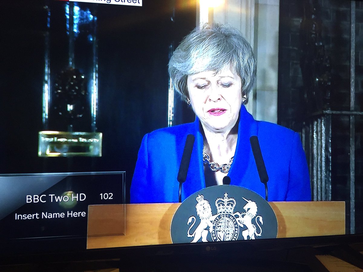 KarenLeeUK's tweet image. Ooof magical tellybox...how long have you got?! #insertnamehere #bbc #TeresaMay #BrexitShambles