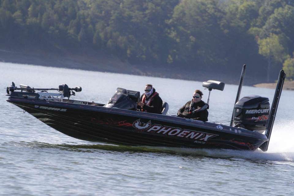 bassmaster's tweet photo. Happy Birthday, @GaryClouse!
Gary will compete in his first year on the Elite Series this season. He has fished in every season of the Bassmaster Opens since 2010. He is the President and Founder of Phoenix Boats. 
#bassmaster #basselite #elitebirthdays https://t.co/vs7Sz554GC