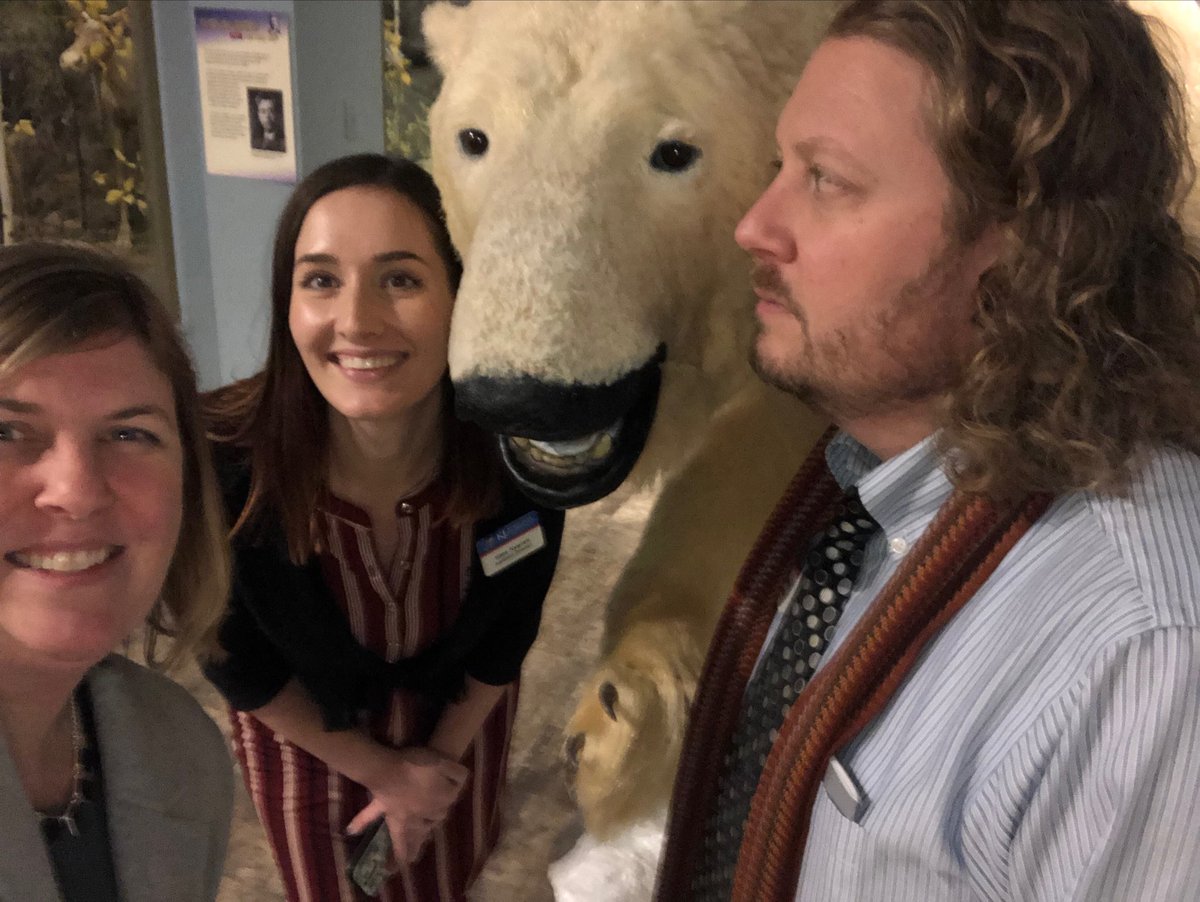 scrawpar's tweet image. Sneaking away from #kuorientation to briefly explore KU! #MuseumSelfieDay