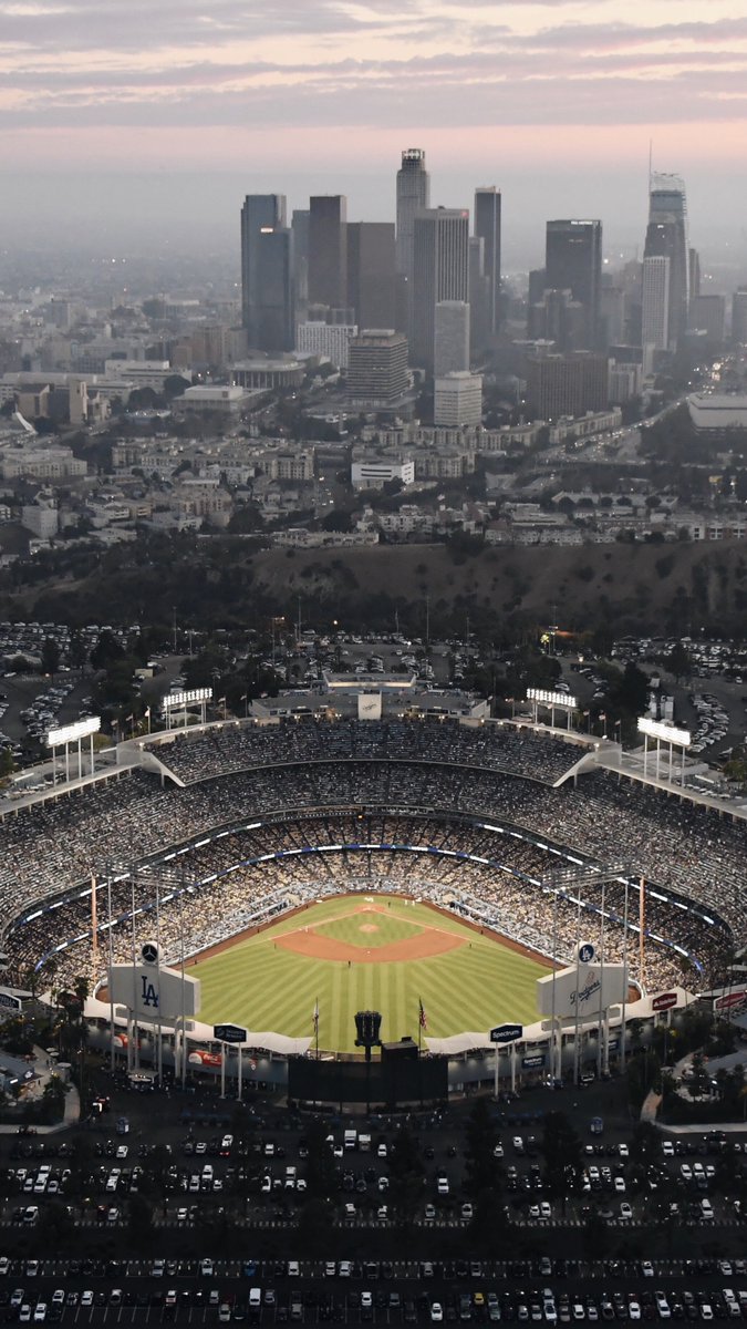 Los Angeles Dodgers on X: LA. #WallpaperWednesday