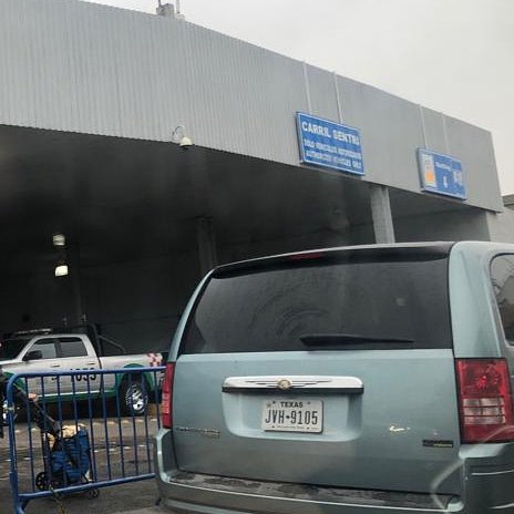 chavarosasmx's tweet photo. #BuenasNoticias
Derivado de las gestiones que realicé con el Delegado de CAPUFE en #NuevoLaredo, podrás  regularizar la renovación de tu calcomanía Sentri, considerando el 8% de IVA, el cual quedará reflejado en la página oficial correspondiente a partir de este día. https://t.co/F6YFdzTjHo