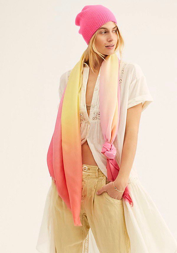Be a Walking Ray of Sunshine With These Bright Pieces thefashionspot.com.au/style-trends/8…