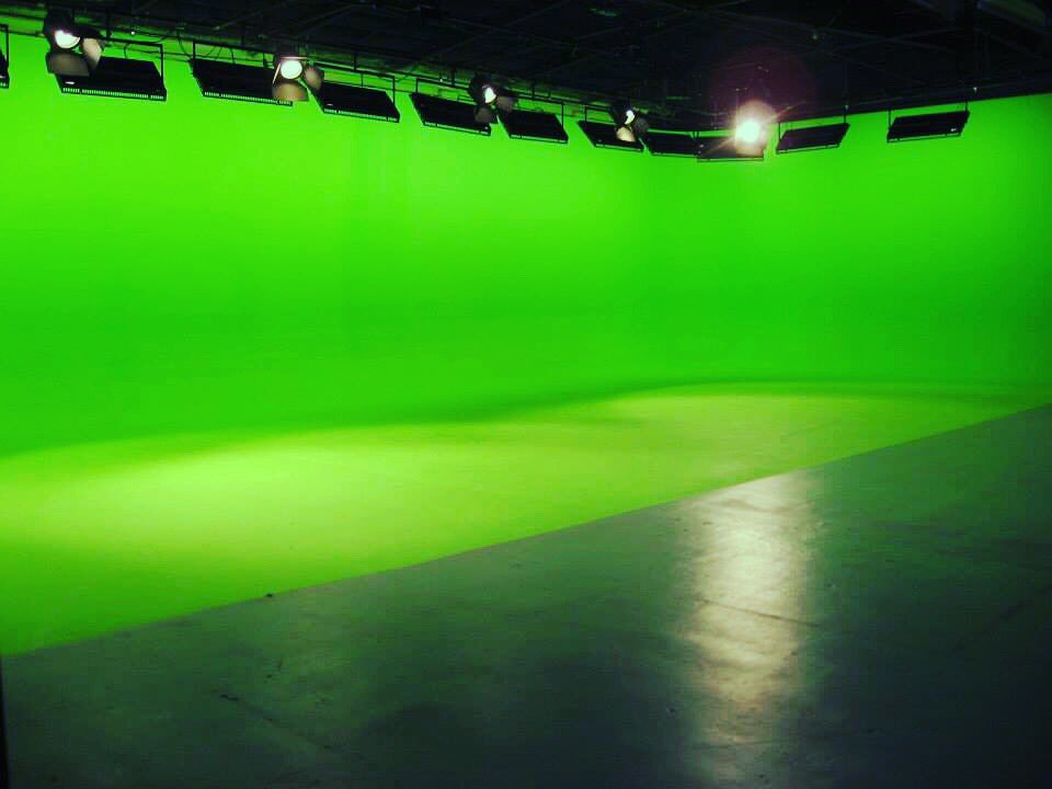 lcstages's tweet photo. Ask us about our Green Cyc! 

#greenscreen #lcstages #Filmmaker #aftereffects #postproduction #cinematography https://t.co/7FcyNjP9kX
