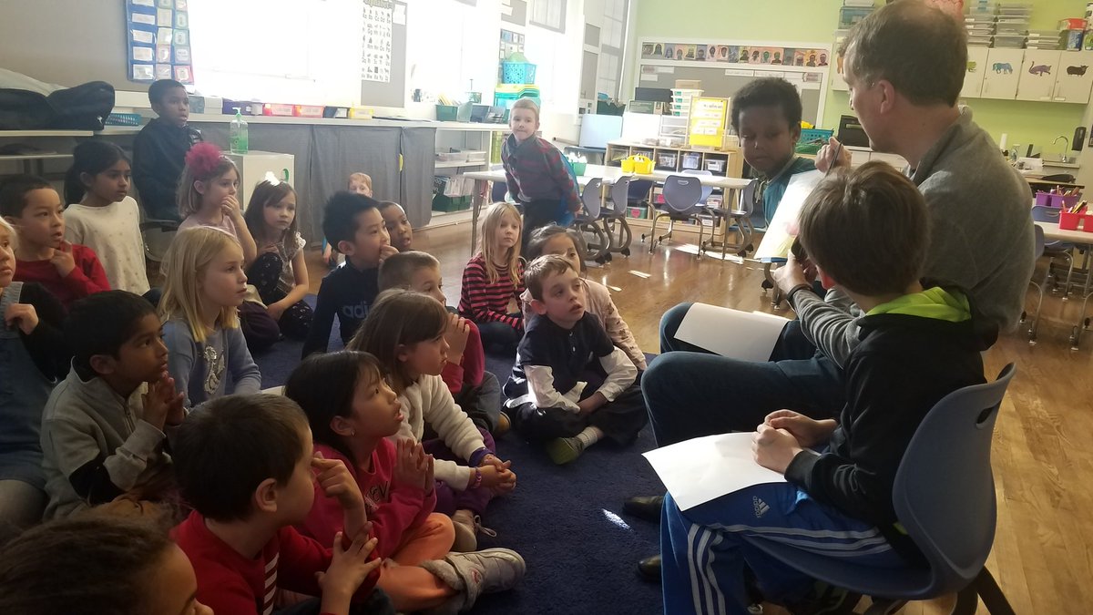 FirstInRoom219's tweet photo. #TheMightyThunderstorm were lucky enough to have Tristan's dad @jpevans22 read to us this afternoon and bonus points for making a quiz to go along with #grateful #whoknewSaturncouldfloat #flashBOOM https://t.co/RYSxRbj91J