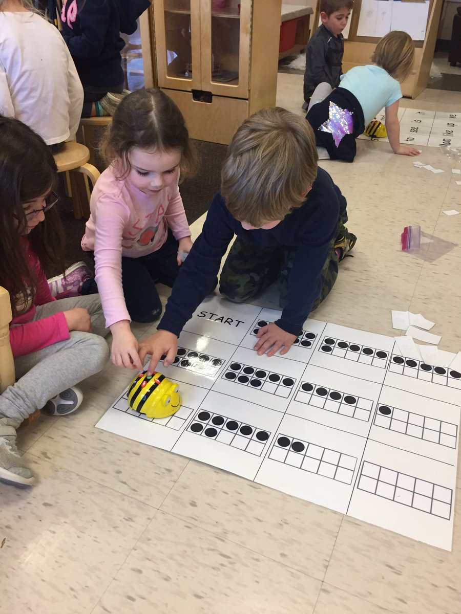 HTKCoding's tweet photo. Incorporating exploring ten frames with our beebots! So much learning! Match the numeral with the ten frame using the beebots #tllp #itscodeoutside @GoHurricanesGo @H20sD https://t.co/9VqBVW9duf