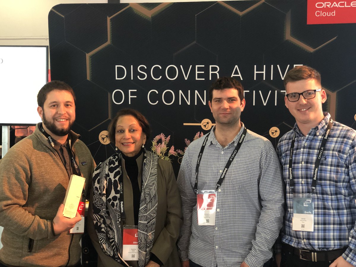 worldbeeproject's tweet photo. Sergey Petrov, Sabiha Malik, Kostadin Angelov, James Hargreaves @ Oracle OpenWorld London 2019  @OracleDevs @Oracle_UKI https://t.co/QTc3DYiPUl