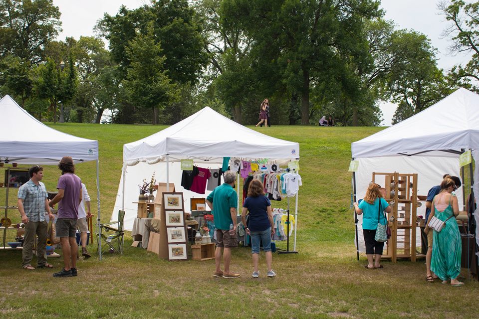 PowderhornMpls's tweet image. 📣 Attention #powderhorn #artists 📣  Applications are open for the Community Showcase at the Powderhorn Art Fair!  Help us showcase the amazing local talent who live or work in the Greater Powderhorn community and apply or tag a friend.
.
ppna.org/apply-for-arti…