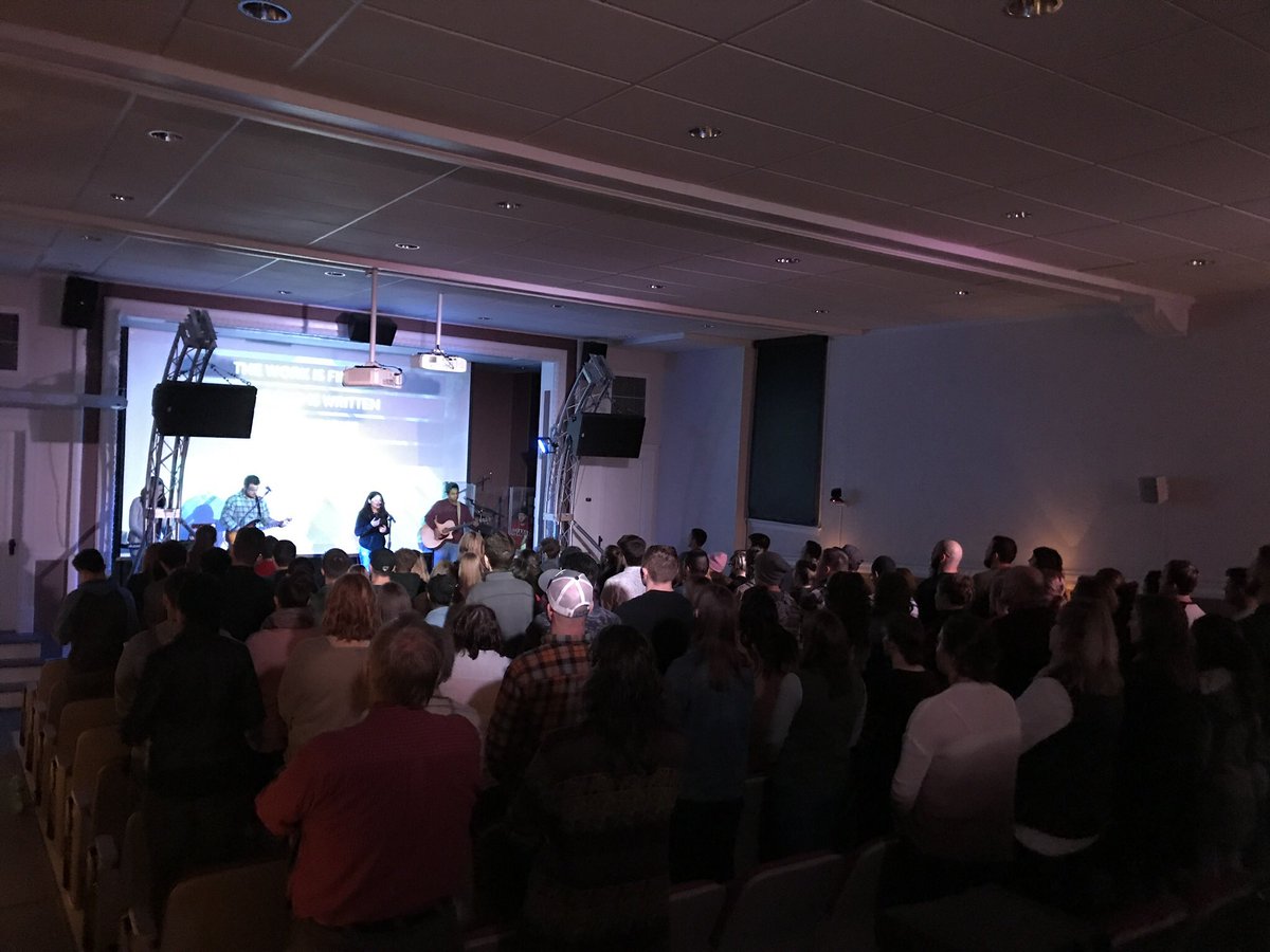 colin_luoma's tweet photo. We moved to Monmouth, OR in March 2017 and started with one small group. We then launched @resonate_church Monmouth in October 2017.
This month we moved to two services in our gathering space! Pray that we would make disciples who make disciples!
@NAMB_SBC
@sendnetwork https://t.co/ZEpkrxY8ke