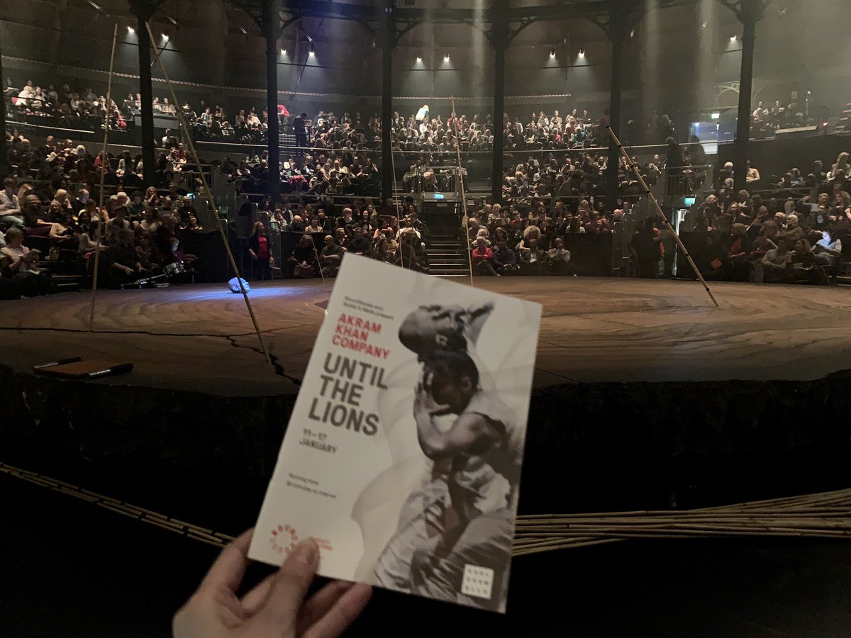 Outstanding visit <a href="/RoundhouseLDN/">Roundhouse</a> tonight! #UntilTheLions by <a href="/AkramKhanLive/">Akram Khan Company</a> is a absolute jewel. <a href="/Sadlers_Wells/">Sadler's Wells</a>