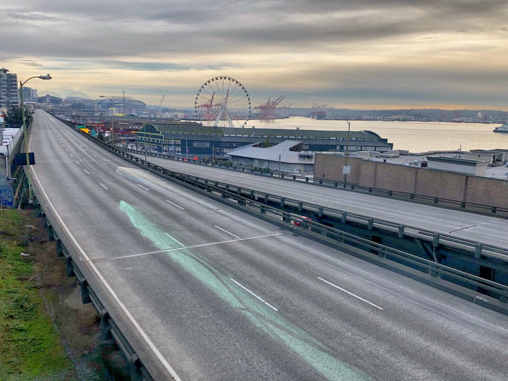 ChrisDaniels_TV's tweet image. Zombie apocalypse or Viaduct Closure?

#Seattle #SeattleSqueeze #ViaDoom @KING5Seattle