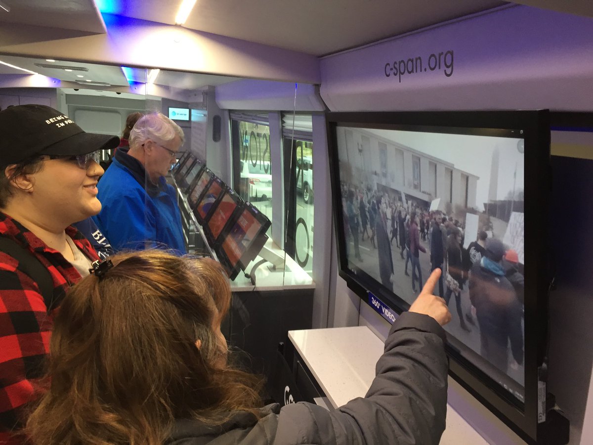 tvo320's tweet photo. What a day in @cityofmborotn at @MTSU visiting wonderfully engaged students. Thank you to @SenShaneReeves @smcfarlandmboro for coming out to the @cspanbus! @ComcastSouth is proud to sponsor the @cspan “Southern Swinging Tour!” #cspan #cspanbus @MTSUNews https://t.co/hUN8U8y8DS