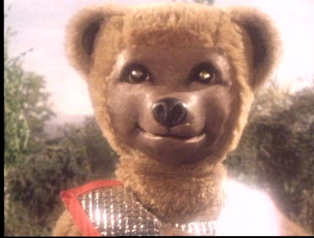 usmaan139's tweet photo. @DigitalPhamcist @JonnyB_at_RMP @Its_Atif @PamBahia1 @asafdar1 @kittse @HospChiefPharm @SciFiNow @BestSciFiReads @PharmacistDaz @sarahbilling1on even more scary pics from Terrahawks gonna struggle to sleep tonight 
#flashback80s #terrahawks #ScifiAI https://t.co/gB3oxccZKx
