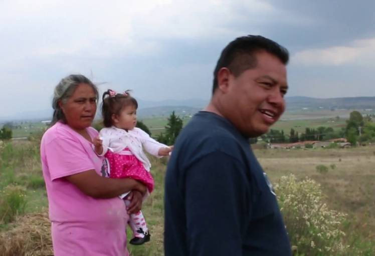 RedMigrare's tweet photo. De la videoteca Migrare, les presentamos la obra realizada por la comunidad hña-hñó de la  Zona Rosa en la ciudad de México y el Pueblo de Santiago Mexquititlán, Amealco, Querétaro en colaboración con Habitajes.

https://t.co/j606v9VWLk https://t.co/su6jNbZFBC
