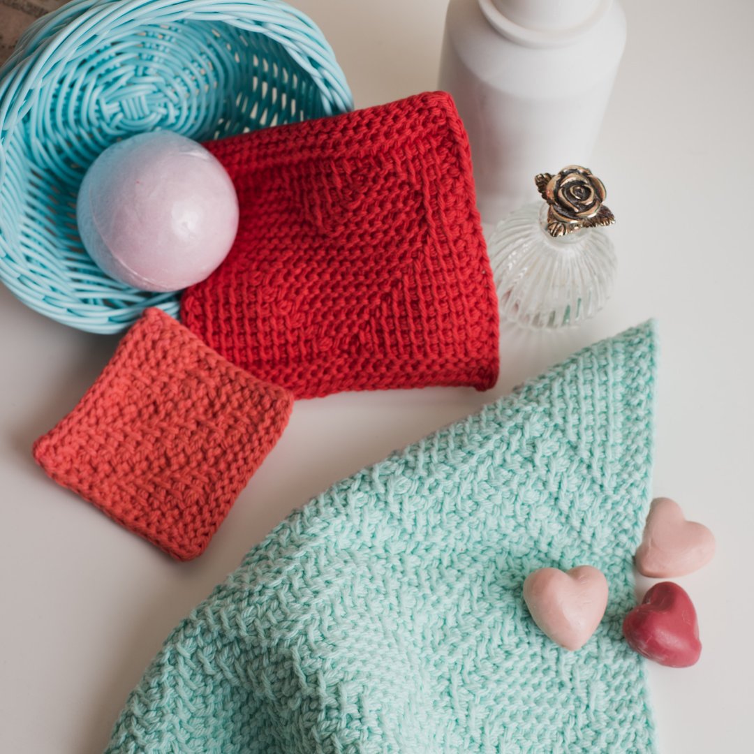 ILikeCrochet's tweet photo. Consider yourself gifted. ๐ #treatyourself #giftpicks #valentinesday
โข Galentine Spa Cloth Set โข Sonja Otto โข February 2019 โข @Yarnspirations1 Lily Sugar n Cream โข https://t.co/NtjJ5VWghy https://t.co/FrSYySSRYI