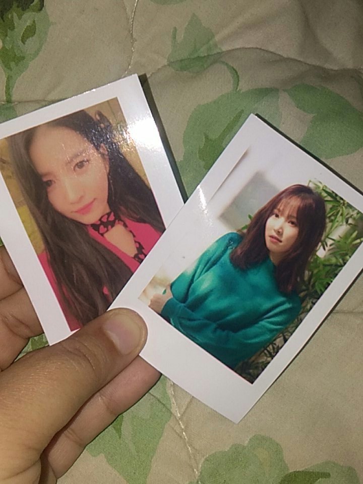 glasswingeed's tweet photo. @mrsgfrd buddies .thank u so much for this. It was so beautiful. The quality tho. Nice one. Hehehe thank again. 😘😘#GFRIEND #Time_For_Us #Time4GFRIEND @GFRDofficial https://t.co/kTELv03J1S