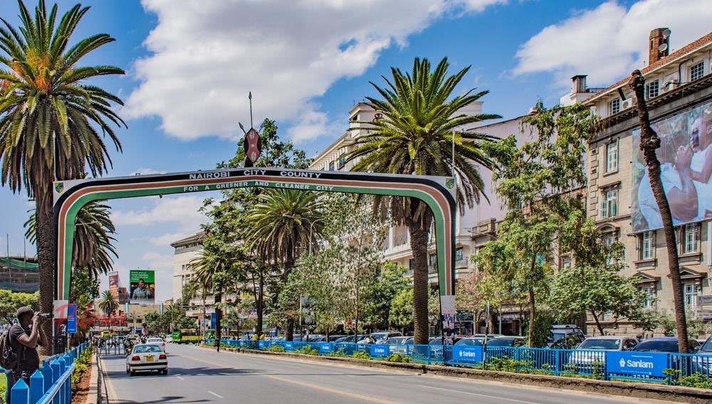 NajivuniaUkenya tweet picture