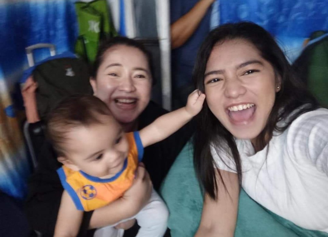 missgummysmile_'s tweet photo. Tay ginanti na kita tay eh
Pinagbintangan ka neto dati dba
waaah aaaah eeeh hhahahahhahahahhaha
#MSTAhente https://t.co/fRTwS0dvNy