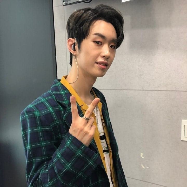 JUNHEEthePanda's tweet photo. BITSAEON 
I WILL YOUR MINT 💖
https://t.co/pHXzdpdqpr 
💖💖💖💖💖💖💖
#MONT #WILLYOUBEMMYGIRLFRIEND #MINT #ImMINT #supportMONT https://t.co/MEuSNvyXHb