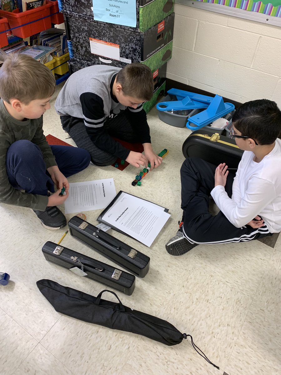MrsMycyk's tweet photo. Having fun solving the locker problem from our great math PD last week, thanks for sharing @cdroba14 &amp; @CarlaB38 !! @MrsToth3 #GlenOaksSchool https://t.co/ZYmJyTny2w