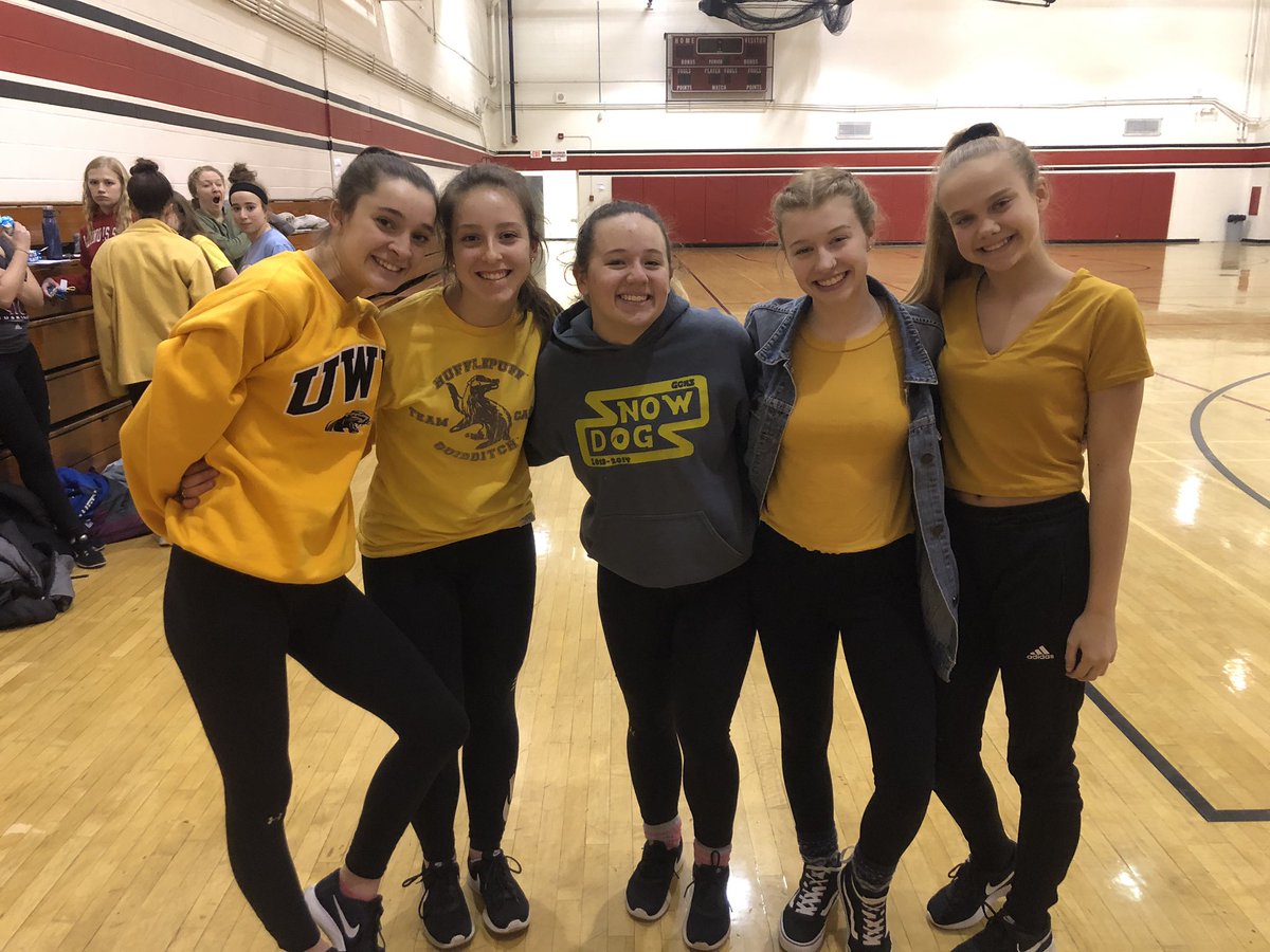 GrantDanceTeam's tweet image. Going for Gold!! Make it Krispie #SectionalsWeek #StayGoald