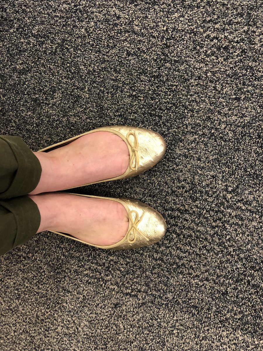 GrantDanceTeam's tweet image. Going for Gold!! Make it Krispie #SectionalsWeek #StayGoald