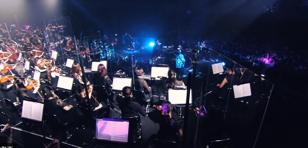 ONE OK ROCKの新アルバム「Eye of the Storm」収録曲「Stand Out Fit In」のライブ映像公開 - fashion-press.net/news/44969