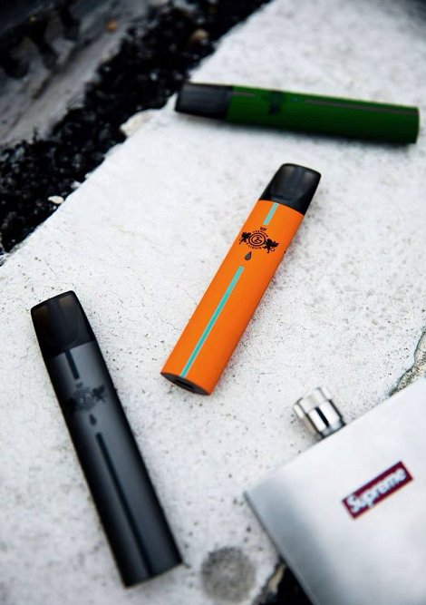 ChubbGavin's tweet photo. WOW the new version of Relx and Feelm!
#feellm #relx #vape #vaper https://t.co/OHj9R9nRGg