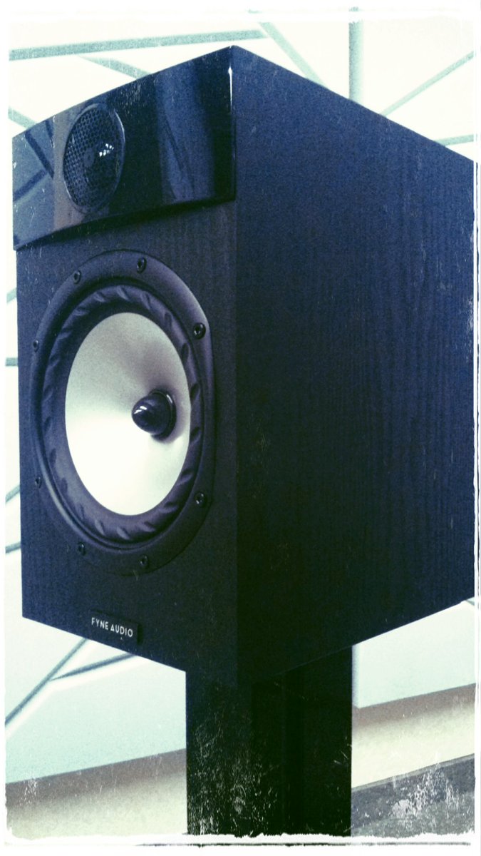 HiFi_MANIA's tweet photo. #FyneAudio #F301 https://t.co/MNwLPFDc1j