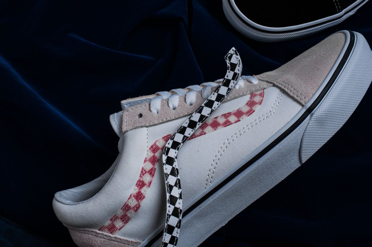 vans sidestripe v old skool