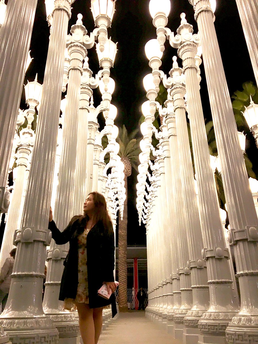 I feel for you
More than
You do for me

and I cannot
change that

Love did not ask
for my permission
to enter my heart
with ideas
and dreams
of you

And I do not think
it is probable
that if I ask it nicely
it will
just leave.

- S. L. Gray