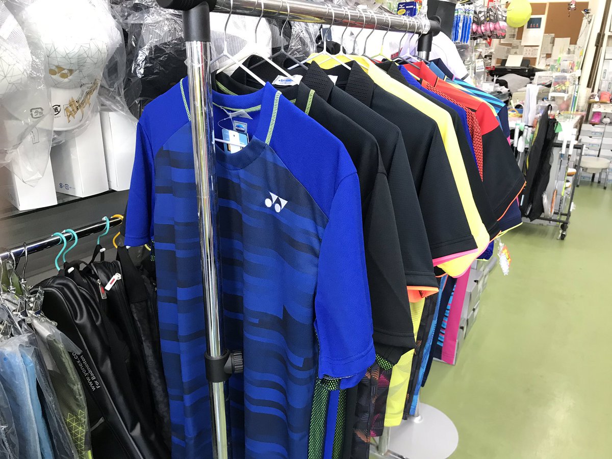 rakehama's tweet photo. Yonex の新作ゲームシャツが次々到着しています。
店頭に足を運んでみてください。

#newmodel #gameshirts #yonex #shirts https://t.co/KX68kdAQt5
