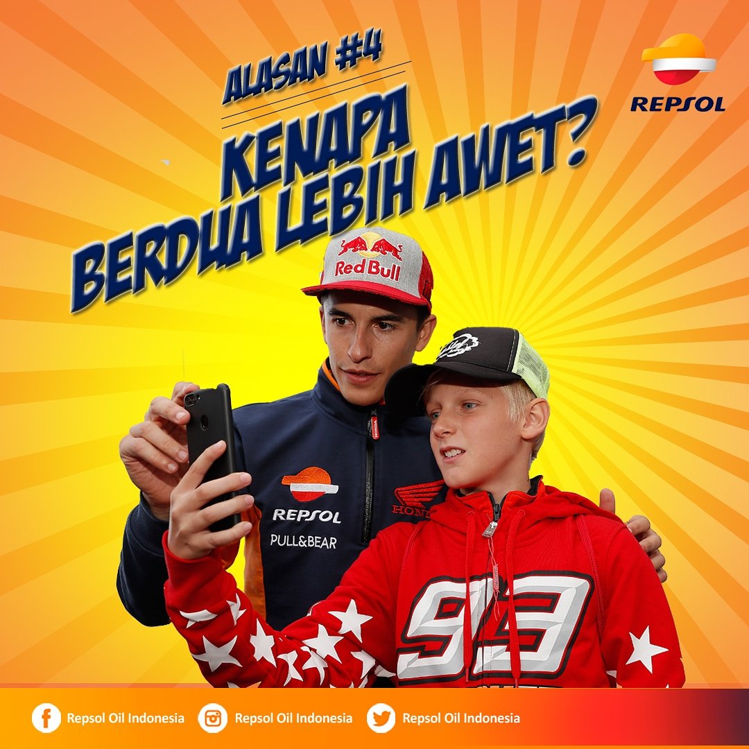 repsoloilid's tweet photo. Alasan #4 mengapa #BerduaLebihAwet, itu karena adanya rasa saling membutuhkan. Sama halnya seperti @marcmarquez93 dengan fans-nya, meskipun fans itu hanyalah seorang anak kecil. #Repsol #OliSangJuara #OliRepsol #RepsolMotoMatic #RepsolGearOil #Marcmarquez93 #marcmarquez #MM93 https://t.co/h7ZmicyITo