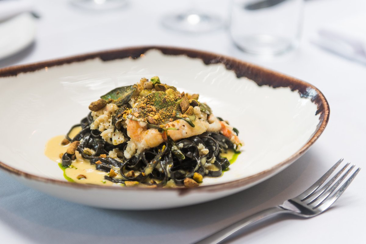 F . A . Z . Z . O . L . E . T . T . I
#localenoosa #noosafood #italian