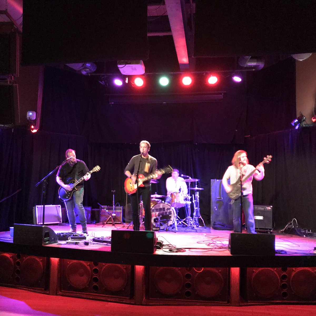 ZeroedHero's tweet photo. @MadeOfBlocks at @highnoonmadison. If you were on the fence, @thedarkness cover kicked your ass straight in to The Light.
Get yours at https://t.co/UrshOi8brg
#madeofblocks #thedarkness #zeroedhero #blackandbluecollarrocknroll #band #rock #rocknroll #alternativerock #madison https://t.co/suqEtQQ8Lz