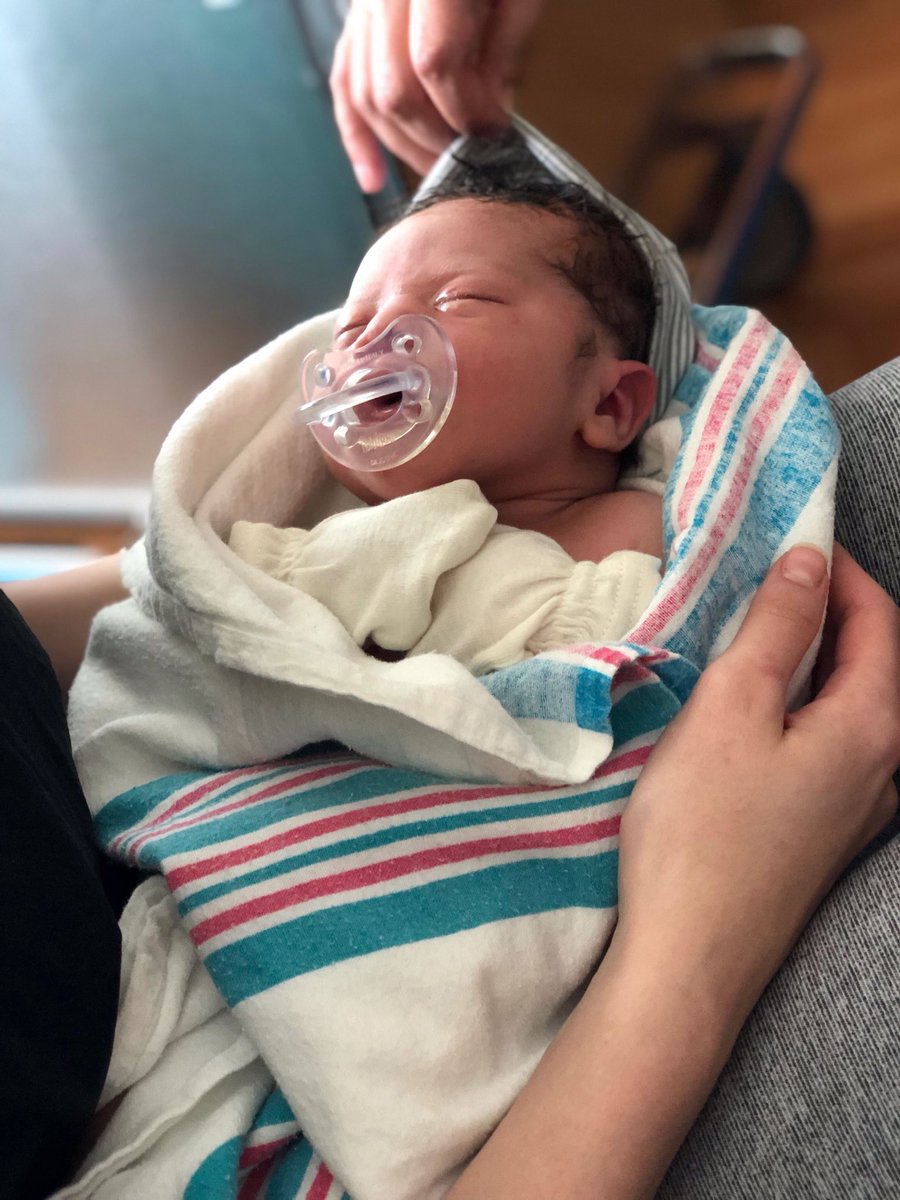 mrsnmmoore99's tweet image. My baby sister made me a tia all over again! Fitzgerald Lee #bestkeptserectever #heisbeautiful #mynephew