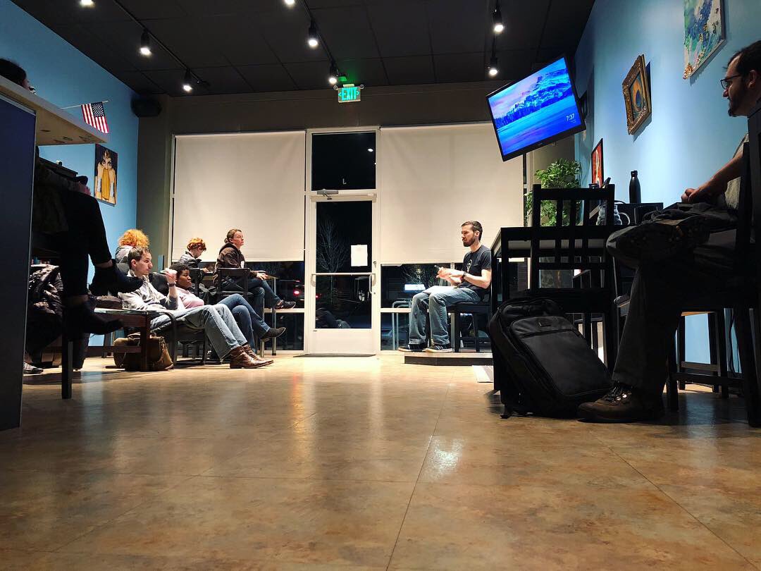 thecleverbean's tweet photo. We want to thank everyone who attended #TheJunto tonight! Also, thank you @TomBilyeu for always providing us so much value through your content 🙏💕. #CommunityBuilding #GrowthMindset https://t.co/kkS5i78LQX