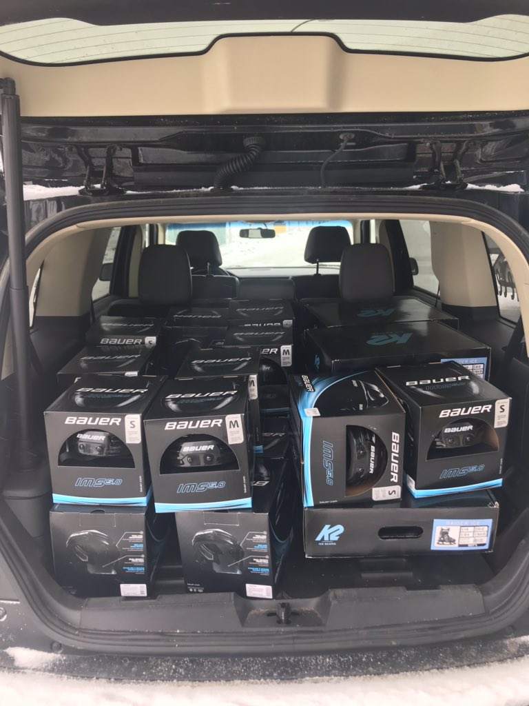 JenJtelfer's tweet photo. Thanks @CTJumpstart for filling up the @TriLeisure @ZenderFord Cruiser with equipment for #PLAYParkland #psd70 https://t.co/WDCYfuFdav