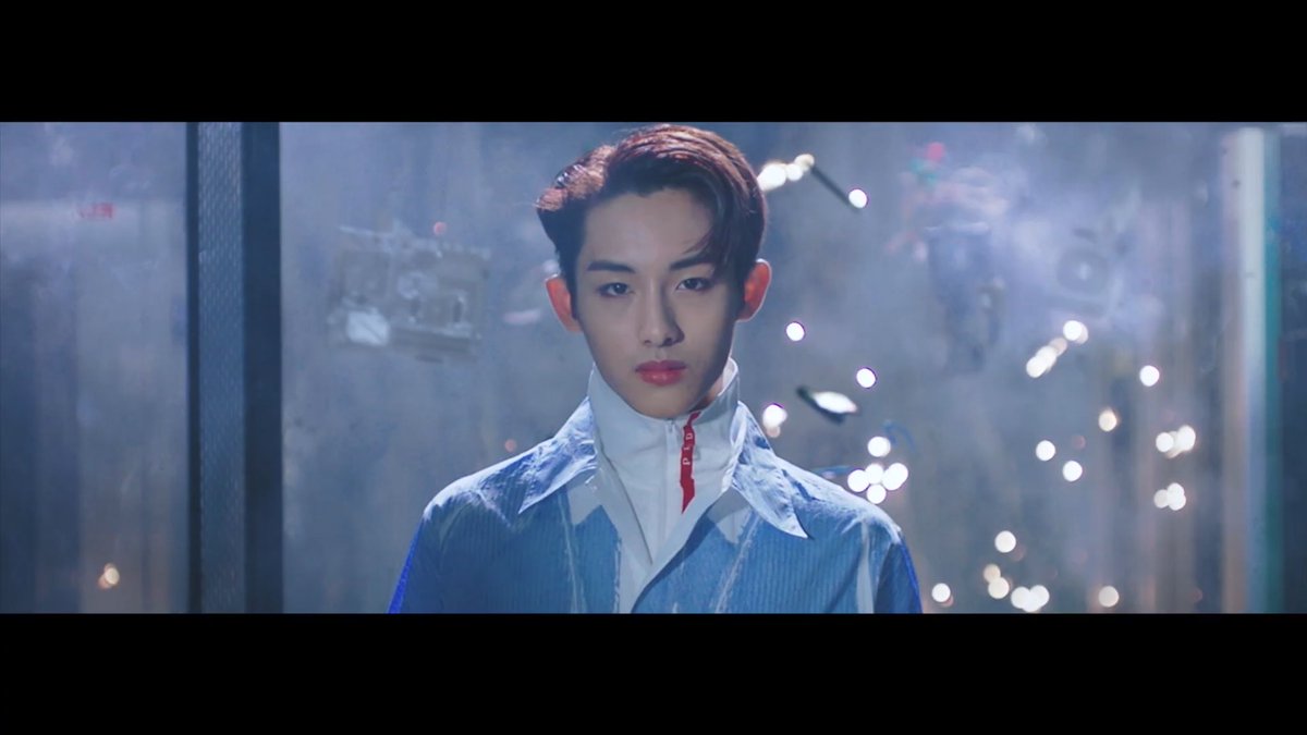 idmickey's tweet photo. โอ้ยยยเฮียยยย รักอะรักมากมายย
หล่อมากอะ อยากหอมหัวเลยเฮียวินนน
#วินวิน #WINWIN #WayV_DEBUT #WayV_WINWIN #WayV https://t.co/Az5nUkNwsE