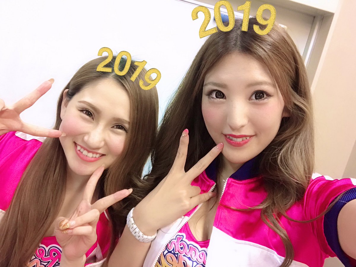 明日18日はラムちゃんと滋賀県にあるぱちぱち様に朝一から来店させて頂きます(・∀・)是非遊びにきてね❤️❤️