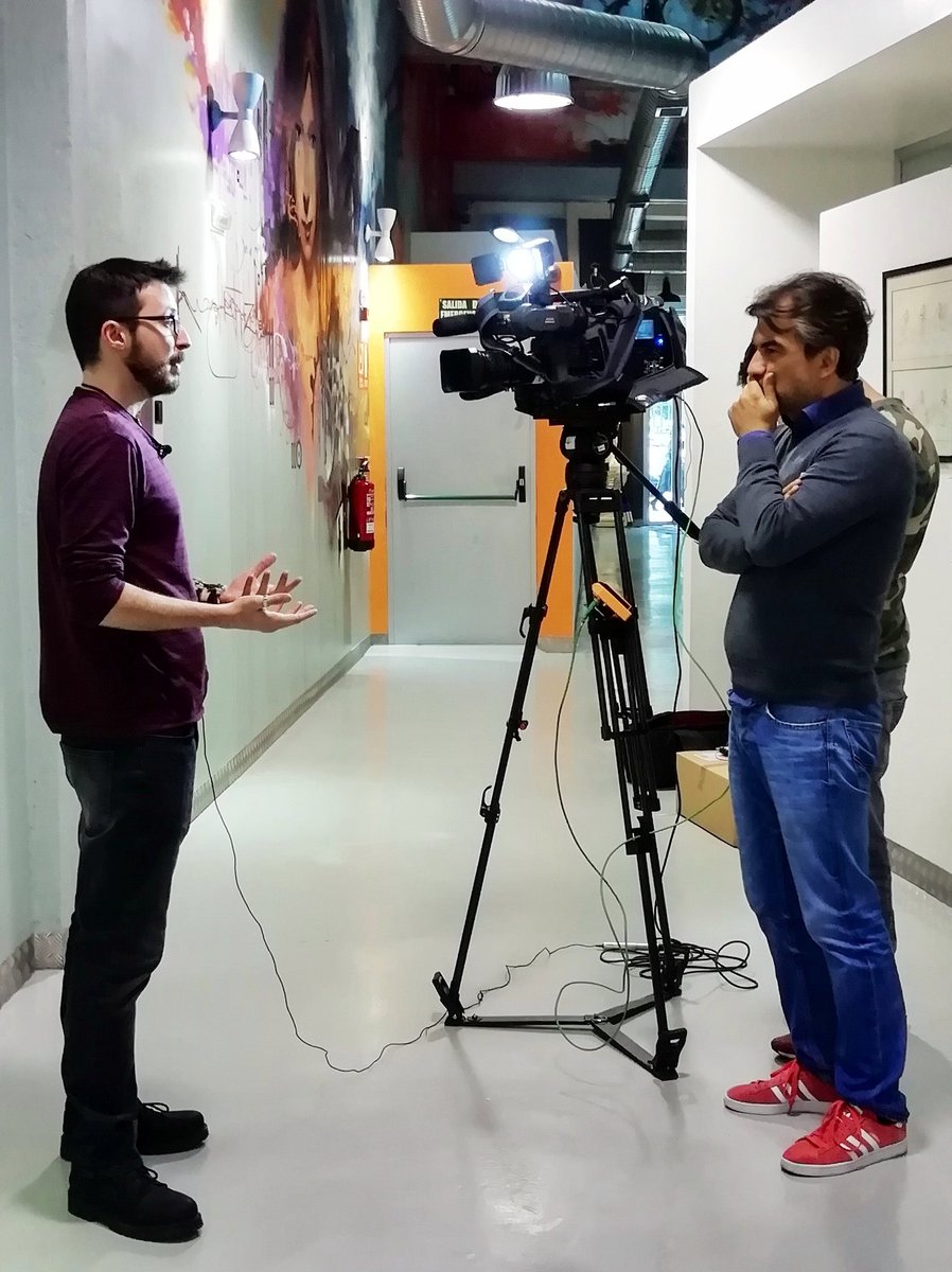 Premios Goya are coming... Hoy, entrevista a <a href="/VictorLPinel/">Víctor L. Pinel</a> para el programa <a href="/ZoomNet_tve/">Zoom Net</a>!! #IWISHaporelGoya