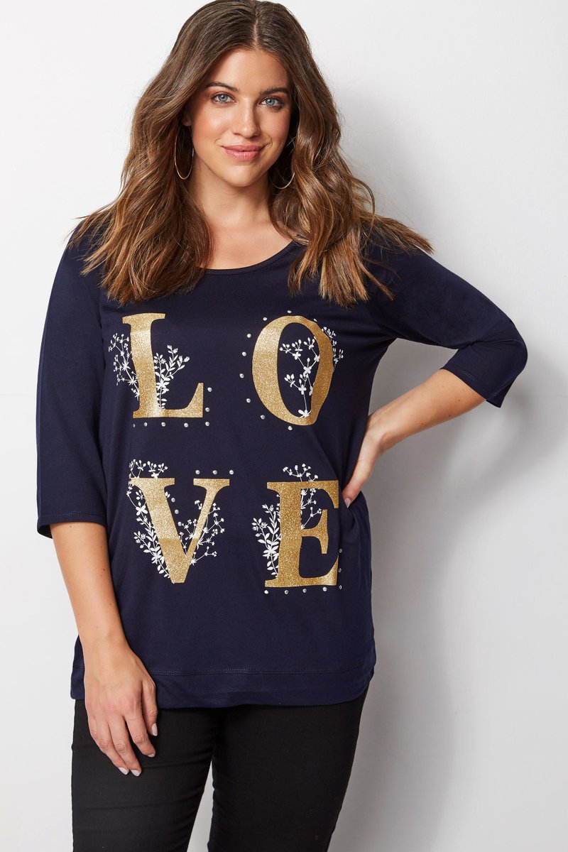 yoursclothing photo