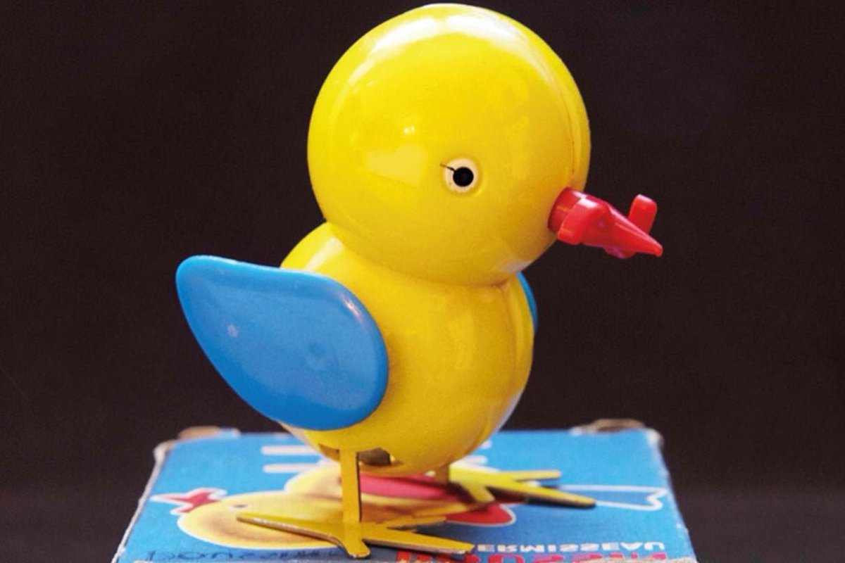 Vous souhaitez revenir en enfance ? 
Ou simplement venir découvrir, gratuitement, la collection personnelle de Claude Schwach, qui ravira petits et grands..🧸👨‍👧‍👦
Plus d'informations sur les horaires d'ouvertures :
mediatheque-obernai.fr
#VisitObernai
© Photo Médiathèque d'Obernai