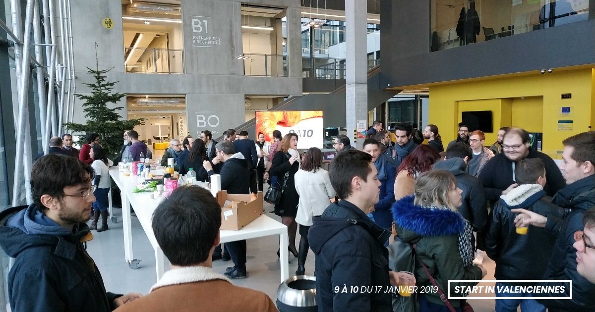 Les startuppers valenciennois se sont réunis ce matin pour se souhaiter une bonne année à la Serre Numérique lors d'un "9 à 10" proposé par Start in Valenciennes . 🎉 Nous étions plus de 60, merci à vous ! 🥐#valenciennes #startups