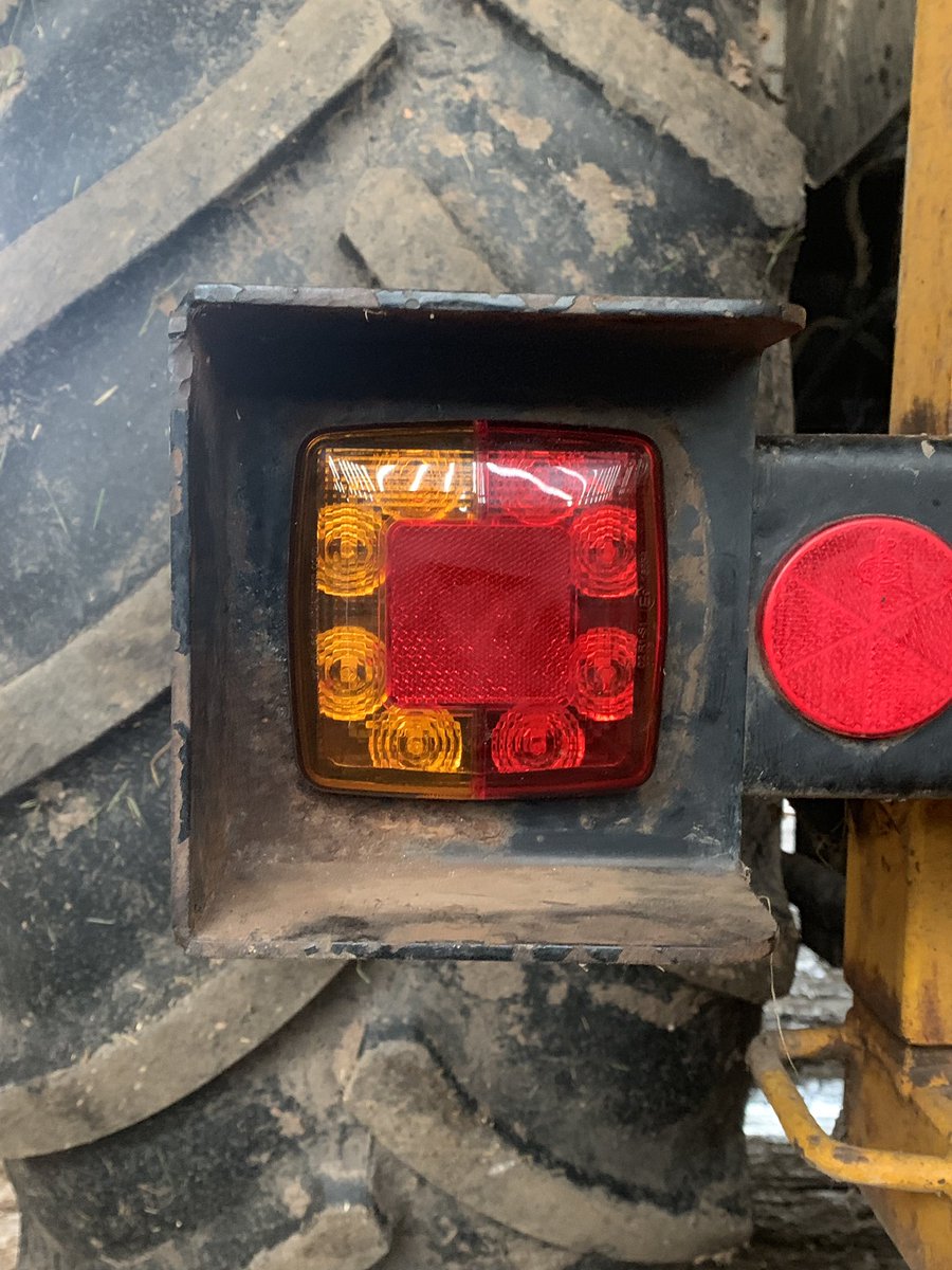 njagservices's tweet photo. Some Rear LED Combination Ligts supplied and fitted to a McConnel Hedgecutter #njagriculturalservices #njledlighting #njproducts @Ridleyfencing https://t.co/vQgBjb4JSb