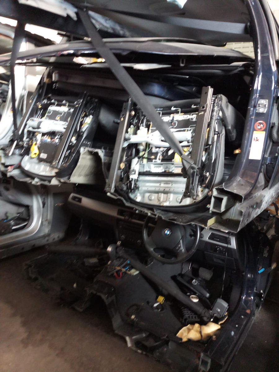 ElCarmart's tweet photo. BMW 320/E90 Spare Parts
website: https://t.co/vgR7HhUoeI

#used_car_part_forsale #used_spare_part #bmw #EL_CarMart #engine #front_cut #rear_cut #car_absorber #汽车零件 #RecyclingAutoParts #Automotive_Part #vehicle_parts #wheel #bumper #Malaysia_car #singapore_car #scrap_car https://t.co/6kXA3gzAeU